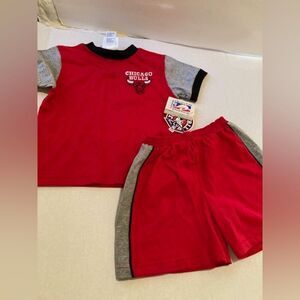 NEW Vintage 90s NBA Chicago Bulls Jump Ball Club T-Shirt & Shorts, Youth Size 4T